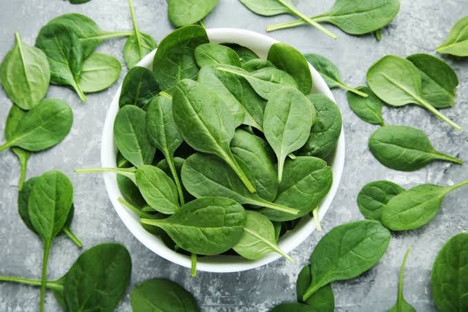 Espinacas, vegetal de hoja verde